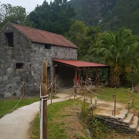 Nature Retreat - Laurel Forest * Seixal (Madeira)