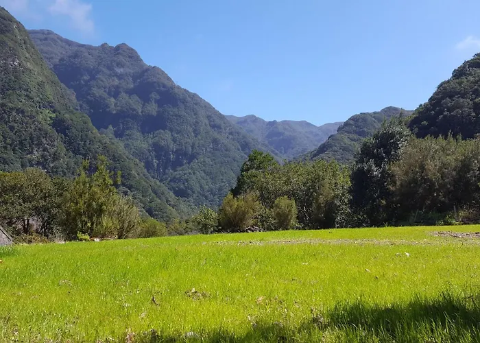 Nature Retreat - Laurel Forest Tente de luxe Seixal (Madeira)